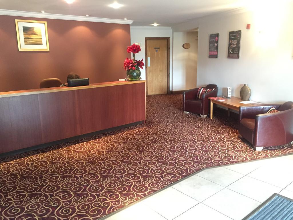 The Gilvenbank Hotel Glenrothes Exterior foto