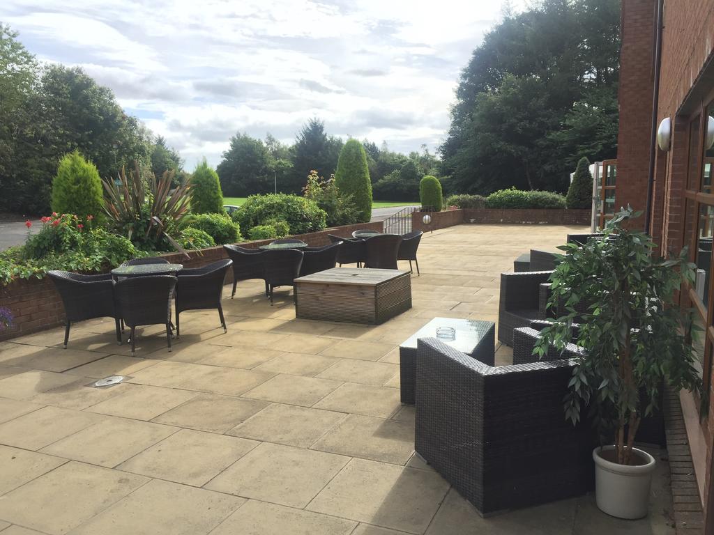 The Gilvenbank Hotel Glenrothes Exterior foto